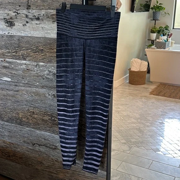 Vintage NIYAMA SOL Granite Stripe Barefoot Leggings